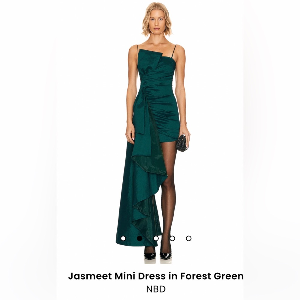 Stunning emerald gown